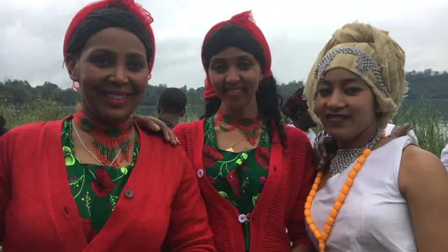 Shamarran Oromoo fayaa fi uffannaa aadaa Oromootiin bareedan