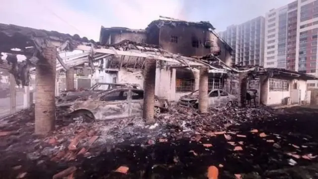 እቲ ዝዓበየ ወተሃደራዊ ኮምፕሌክስ ቬንዙዌላ ዝኾነ ፉርተ ቲዩና ከም ኣካል ናይቲ ስርሒት ብመጥቃዕቲ ዓንዩ ይርአ