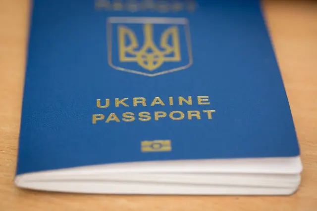 Багато мешканців столиці надають перевагу альтернативним сервісам адміністративних послуг, наприклад, при оформленні закордонного паспорта