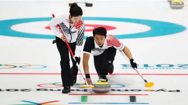 한국 컬링 대표팀의의 장혜지-이기정 조