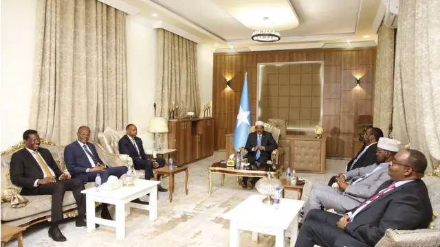 Shirkii Dhuusamareeb