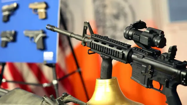 La Corte Suprema de EE.UU. rechaza la demanda de México contra los  fabricantes de armas estadounidenses por la violencia del narco - BBC News  Mundo