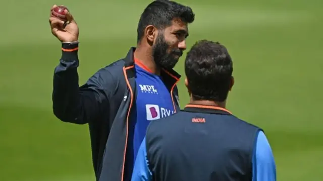 જસપ્રીત બુમરાહ, ઑસ્ટ્રેલિયા ટેસ્ટ ક્રિકેટ 200 વિકેટ, બૉર્ડર ગાવસ્કર ટ્રૉફી, બૉક્સિંગ ડે મૅચ, ગુજરાતી ફાસ્ટ બૉલર, બીબીસી ગુજરાતી, બીબીસી ન્યૂઝ ગુજરાતી 