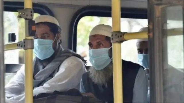 'தப்லிக் ஜமாத்வெளிநாட்டவர்கள் பலியாடுகள் ஆக்கப்பட்டனர்': மும்பை உயர் நீதிமன்றம்