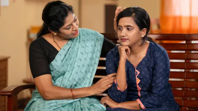 ਮਾਵਾਂ-ਧੀਆਂ