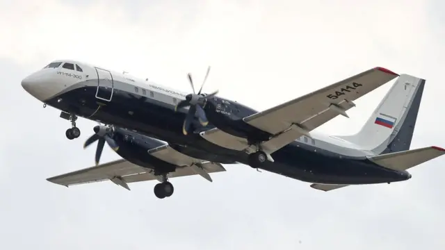 Ил-114-300