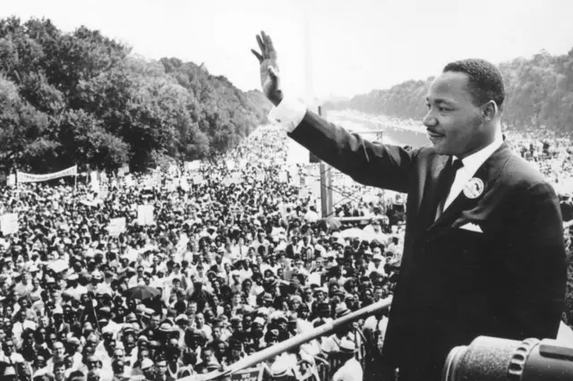 Martin Luther King dando su histórico discurso en Washington.
