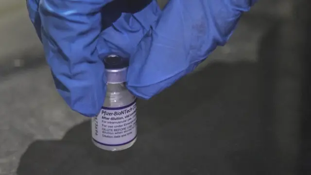 ফাইজারের টিকা