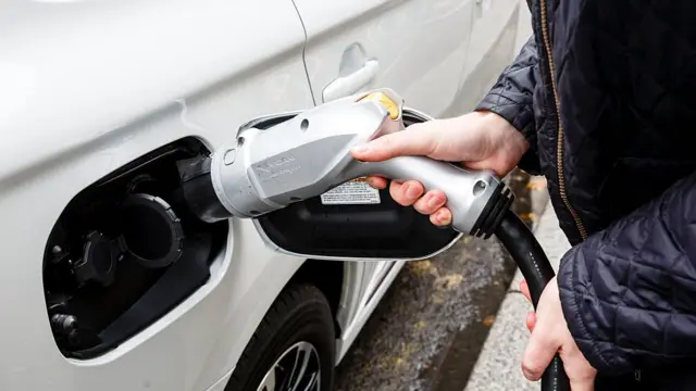 इलेक्ट्रिक कार