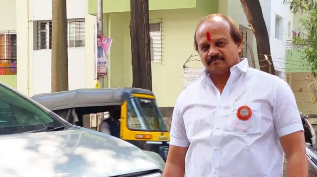 सारखी चर्चा होऊनही वसंत मोरे मनसे का सोडत नाहीत?