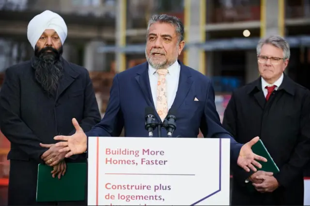 ਸੁੱਖ ਧਾਲੀਵਾਲ