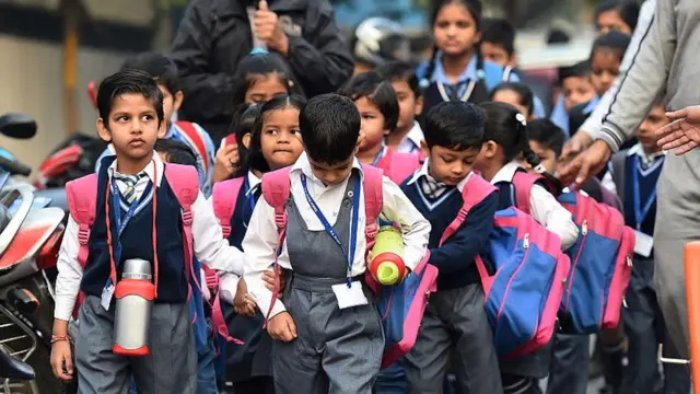 நவோதயா பள்ளிக்கூடங்கள் தமிழ்நாட்டில் இல்லாதது ஏன்?