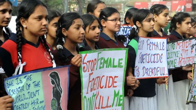 কন্যা ভ্রূণ হত্যার প্রতিবাদে ভারতে বিক্ষোভ