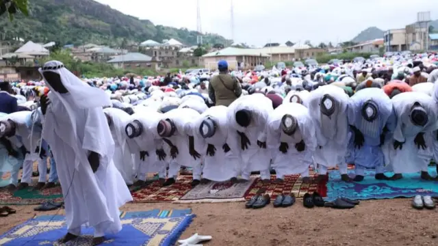 Muslim dey pray for eid praying ground
