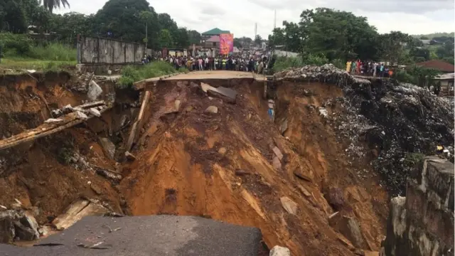 deslizamiento de tierra en áfrica