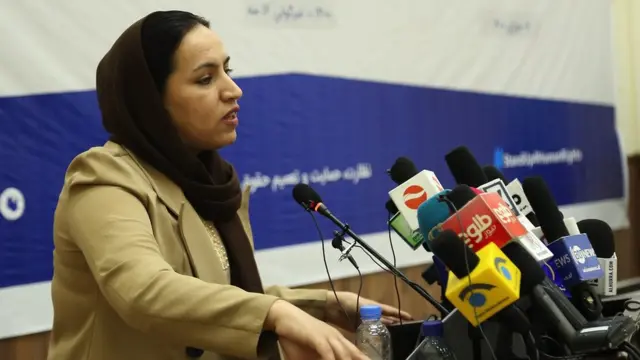 شبنم صالحي