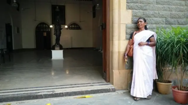 பெண்ணின் உருக்கமான கதை