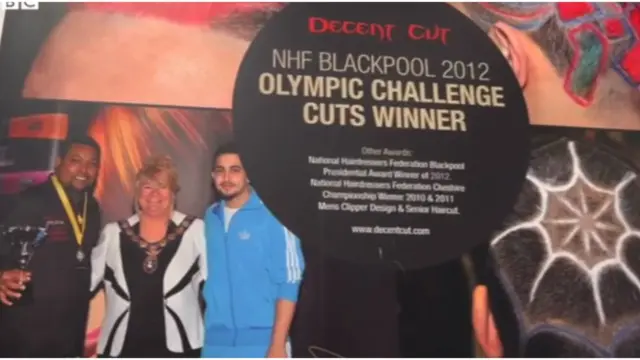 ኣብ 2012 ውድድር ኦሎምፒክ ቻለንጅ' ዝዓተሮ ዋንጫን መዳልያን፡ ምስቲ ዝቐምቀሞን ከንቲባ ከተማ ብላክፑልን