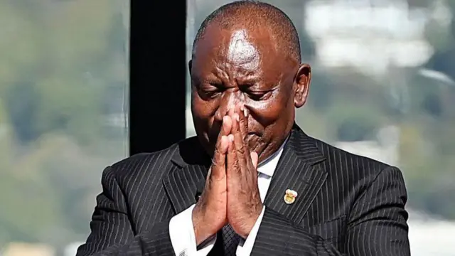 Ramaphosa arimo kurahirira manda ya kabiri 