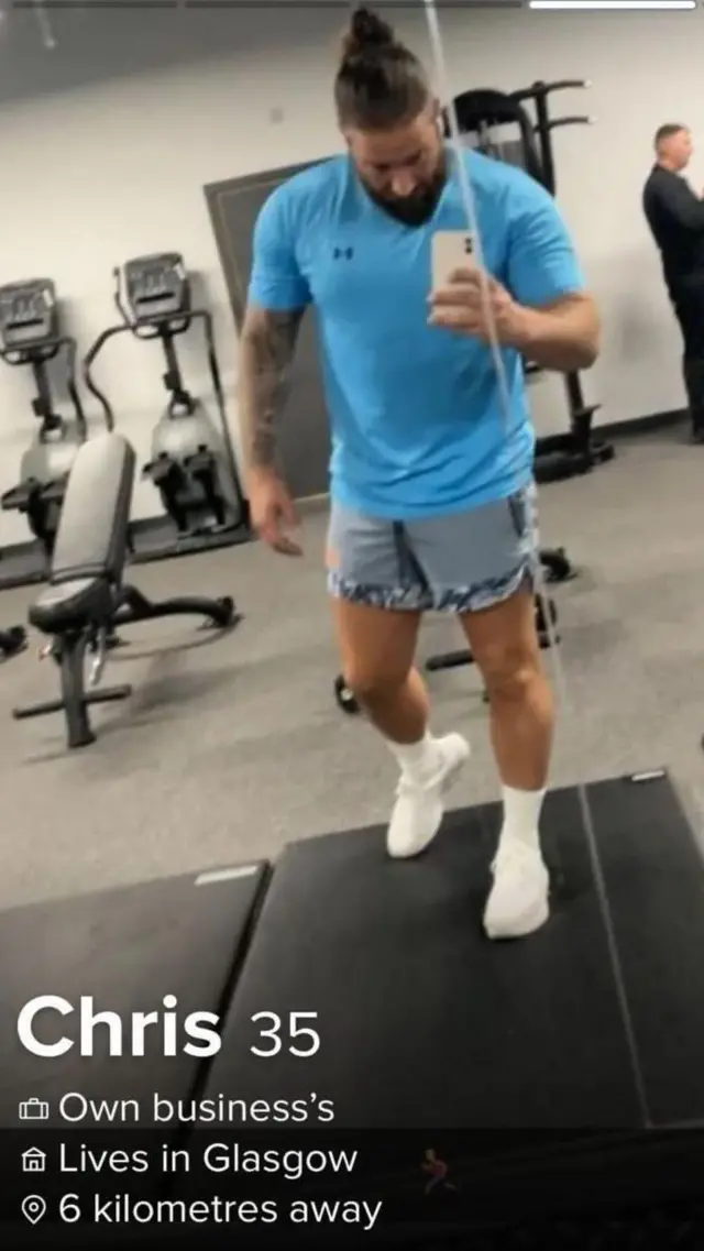 ટિન્ડર , ડેટિંગ , મહિલાઓ , દુર્વ્યવહાર , જાતીય શોષણ , ગુનો , સ્કોટલૅન્ડ , બીબીસી 