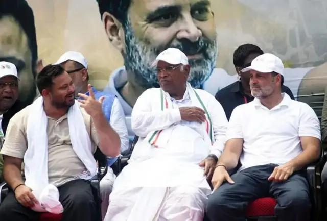 பிகார் சட்டமன்ற தேர்தல், காங்கிரஸ் படுதோல்வி, ராகுல் காந்தி, வாக்குத் திருட்டு பிரசாரம்