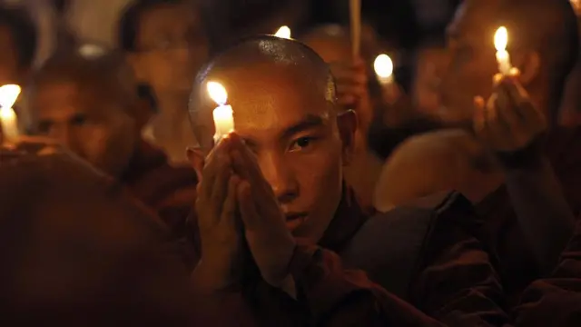 મ્યાનમારના બૌદ્ધ ભિક્ષુઓ