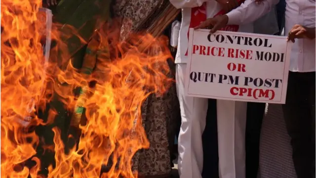 హైదరాబాద్‌లో వామపక్షాల నిరసన