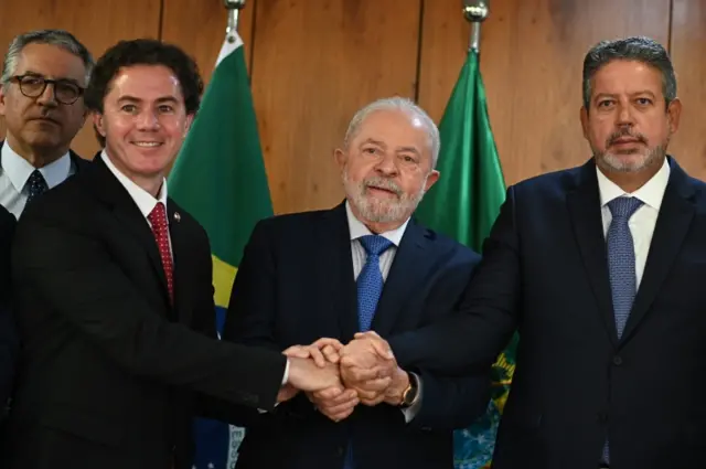 Lula e Arthur Lira