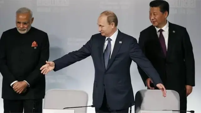 નરેન્દ્ર મોદી, વ્લાદિમીર પુતિન અને શી જિનપિંગ