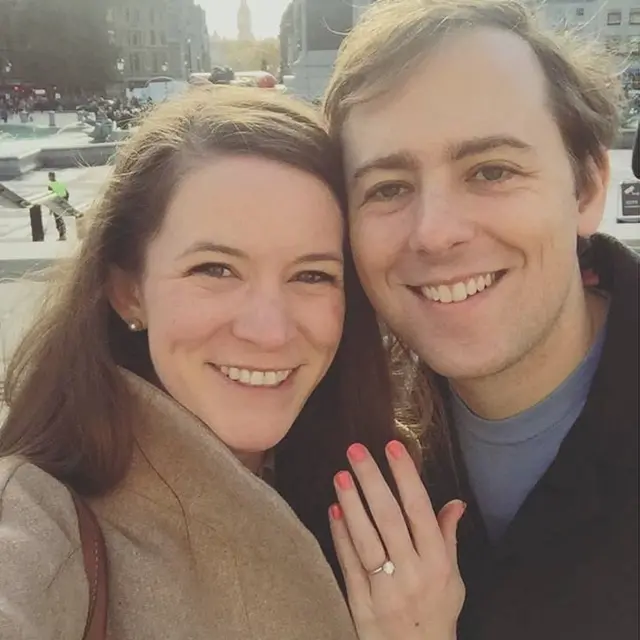 తన భార్యతో డేవిడ్ లిట్