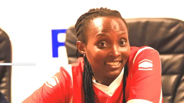 Hagati aho, Daniella Nibimenya, umumenyereza w'umurwi w'u Burundi, arizigiye abakinyi biwe