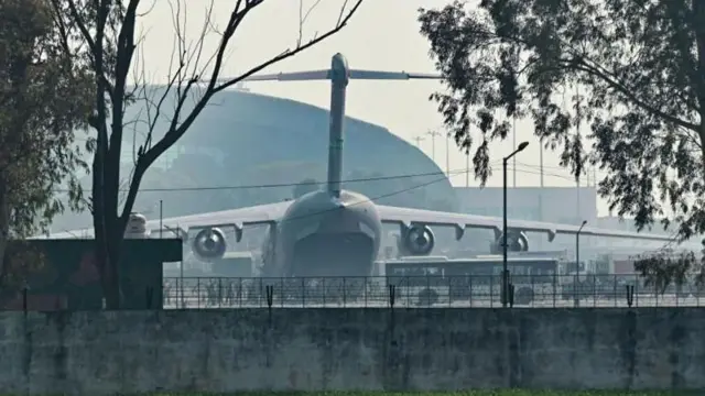 બીબીસી ગુજરાતી ભારત અમેરિકા ડિપોર્ટેશન ગેરકાયદે માઈગ્રન્ટ્સ મૅક્સિકો ડોનાલ્ડ ટ્રમ્પ જયશંકર