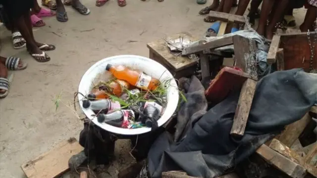 Awọn ẹru to wa nile onisegun