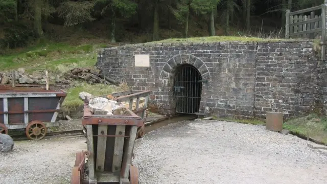 Вход в шахту Killhope Wheel