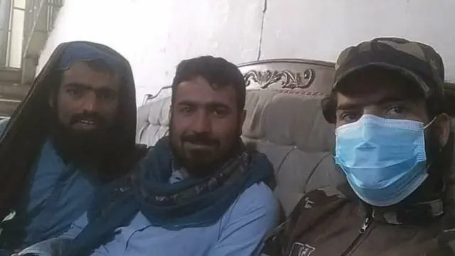 محمد اقبال کی حراستی مرکز میں تصویر