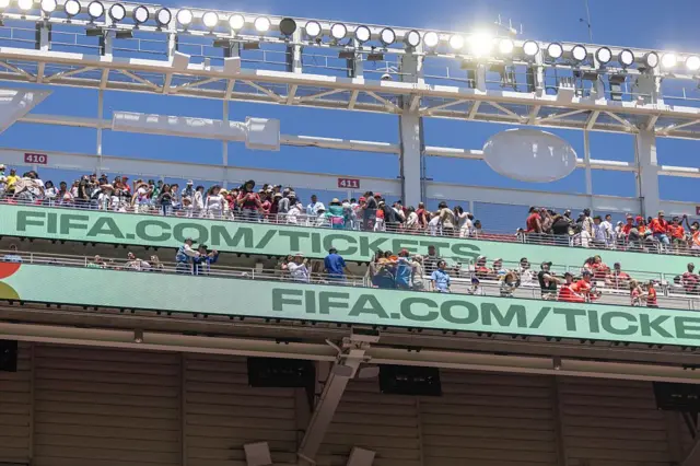 La FIFA publicita su plataforma de entradas en un estadio