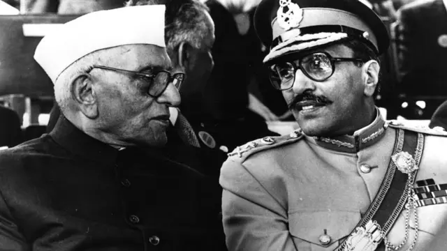 मोरारजी देसाई और जनरल ज़ियाउल हक़