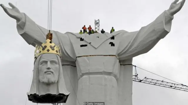 Kuamini "Mungu Mkubwa" kulichangia kuibuka kwa jamii ya watu wasiojuana