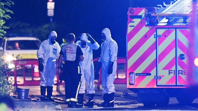 Totnes road closed due to hazardous debris after fire