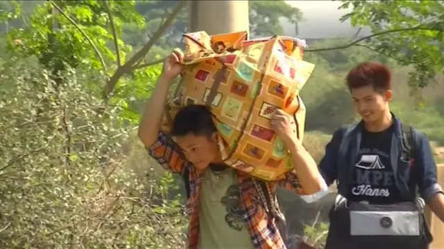 คนแบกของ