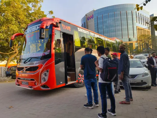 नेपाल भारत बस सेवा