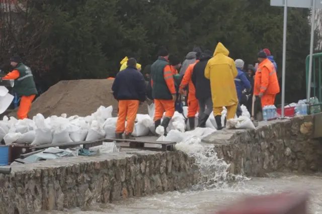 Поплаве Сјеница