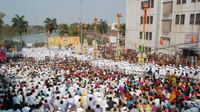 सोलापुरात मकर संक्रातीच्या दिवशी भरवण्यात येणारी श्री सिद्धेश्वर गड्डा यात्रा