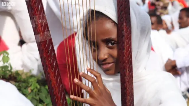 ኣብ ባህርዳር በገና ዝሓዘት ቆልዓ