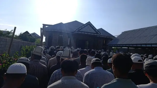 Каза болгондордун эң жашы эки тогузда болсо, улуусу кырк сегизде болгон