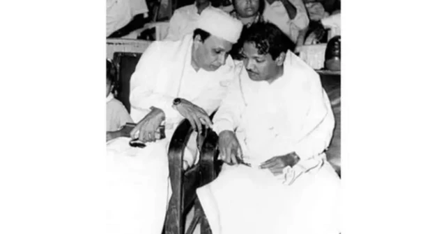  எம்ஜிஆர், திரைப்படங்கள், அதிமுக, அரசியல்
