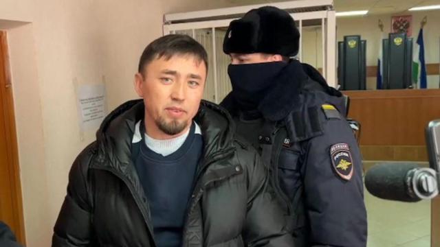 МВД опубликовало видео обысков у блогера Аяза Шабутдинова по делу о мошенничестве