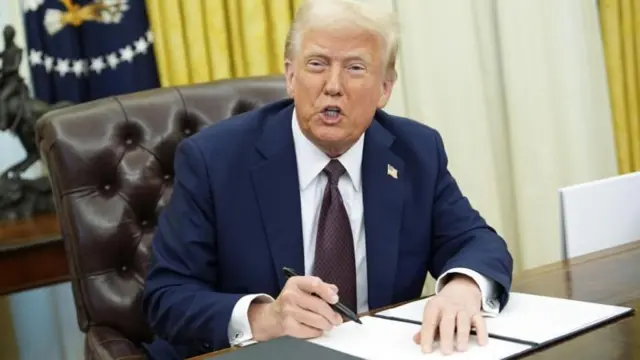 डोनल्ड ट्रम्प