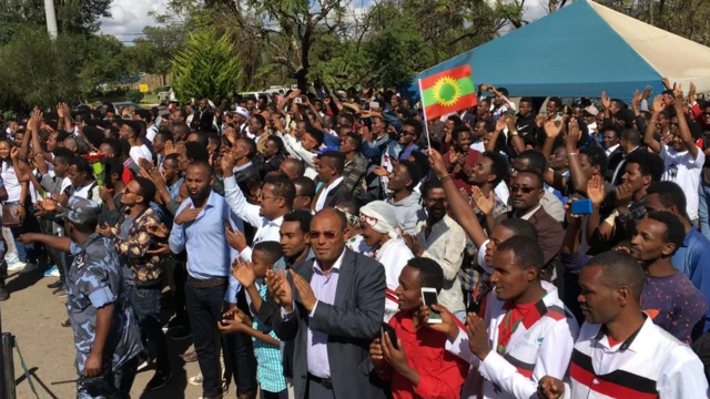 Namootni dhibbaan lakkaa'aaman simannaaf buufata Xiyyaaraa Booleetti argamanii turan