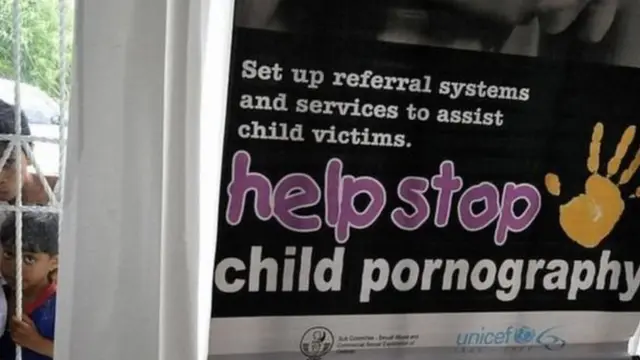 குழந்தை ஆபாசப்படம்